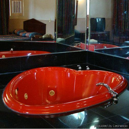 Riviera Motor Inn Brooklyn ニューヨーク エクステリア 写真