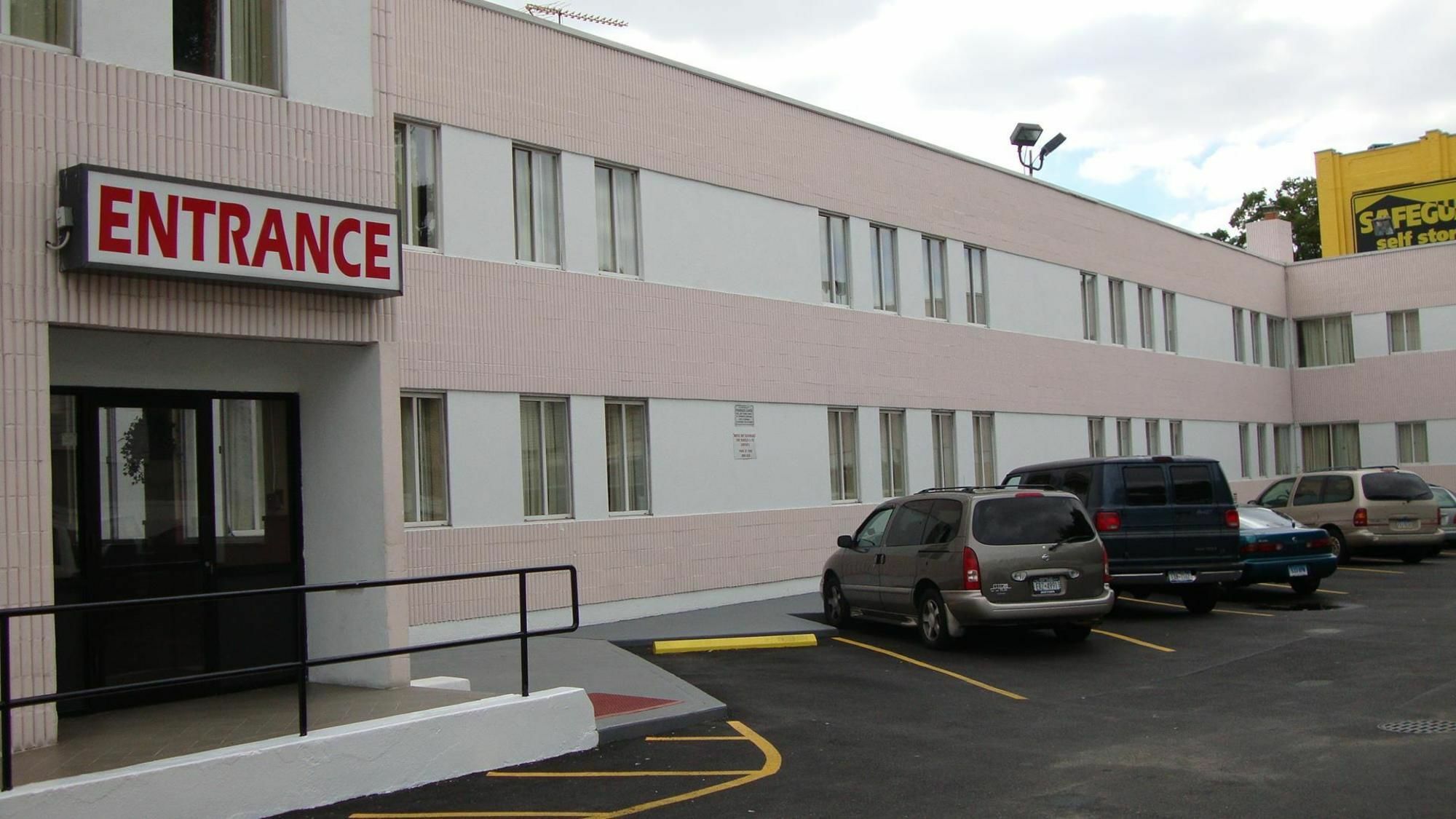 Riviera Motor Inn Brooklyn ニューヨーク エクステリア 写真